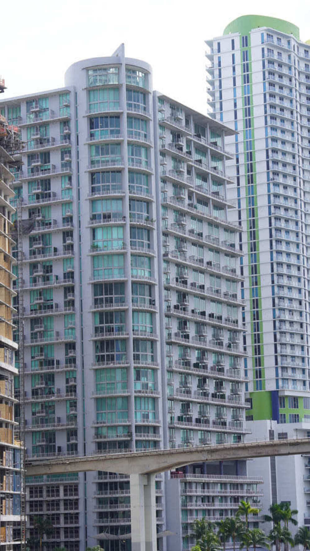 Neo Vertika condo main photo